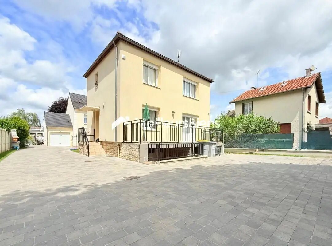 Maison à vendre, 195m², Domont