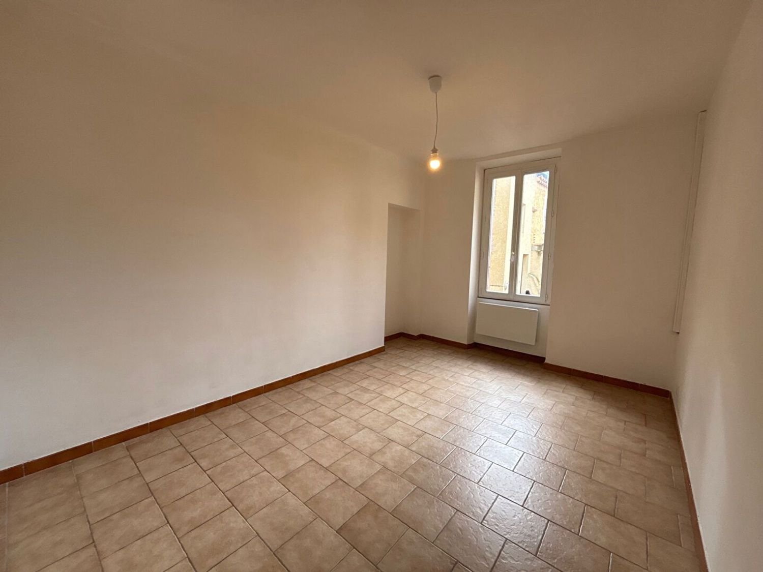 Appartement à louer, 42m², Monteux