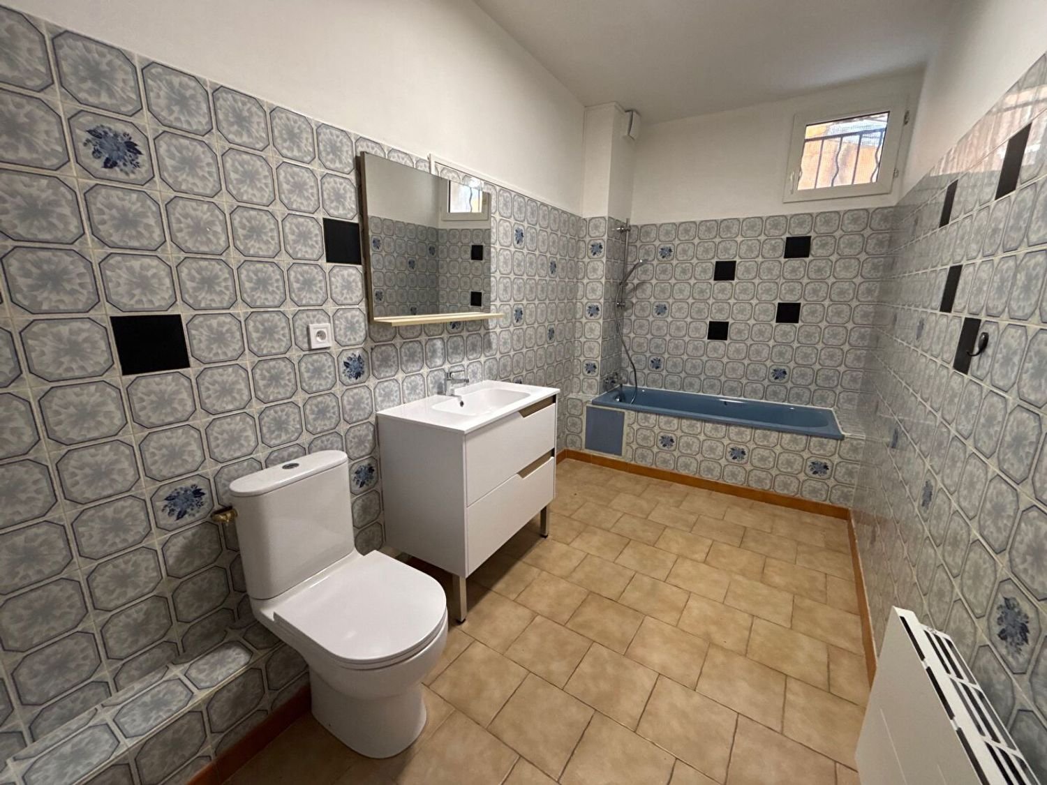 Appartement à louer, 42m², Monteux