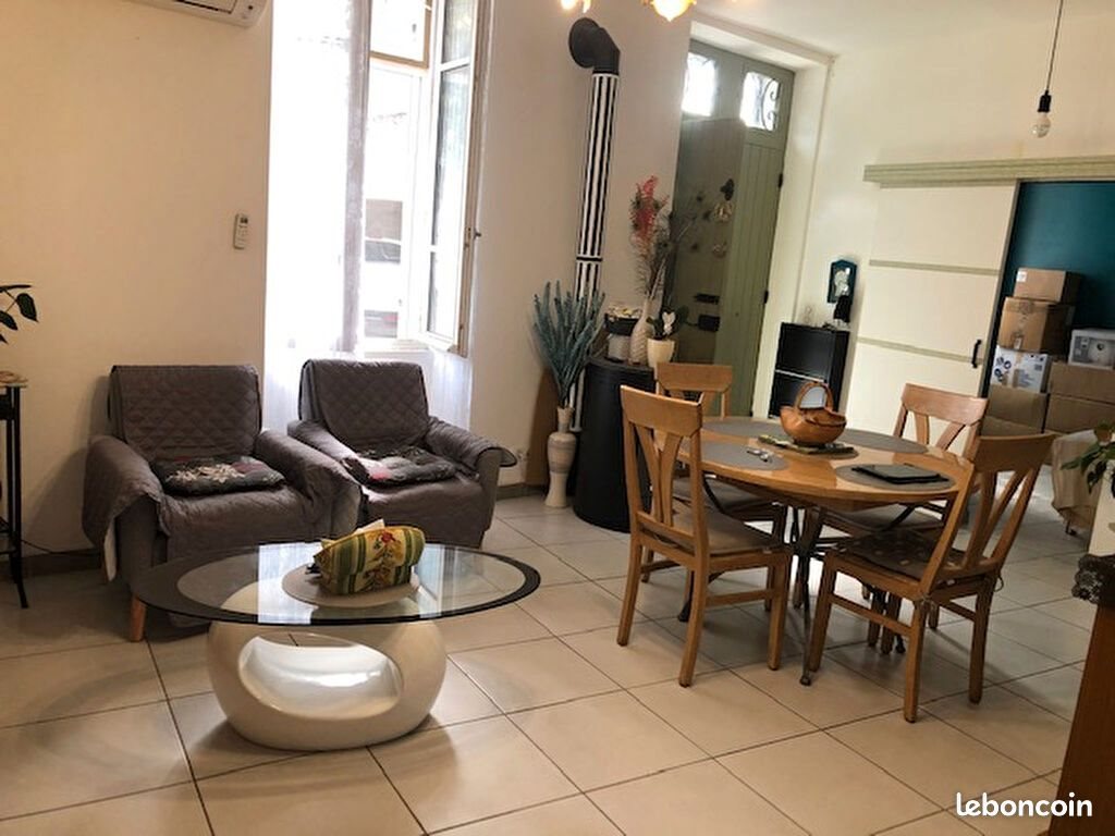 Appartement à louer, 64m², Sarrians
