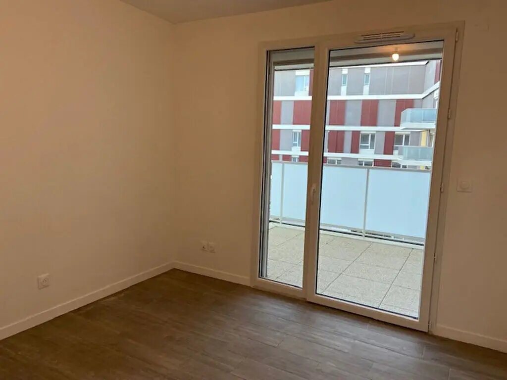 Appartement à louer, 83m², Monteux