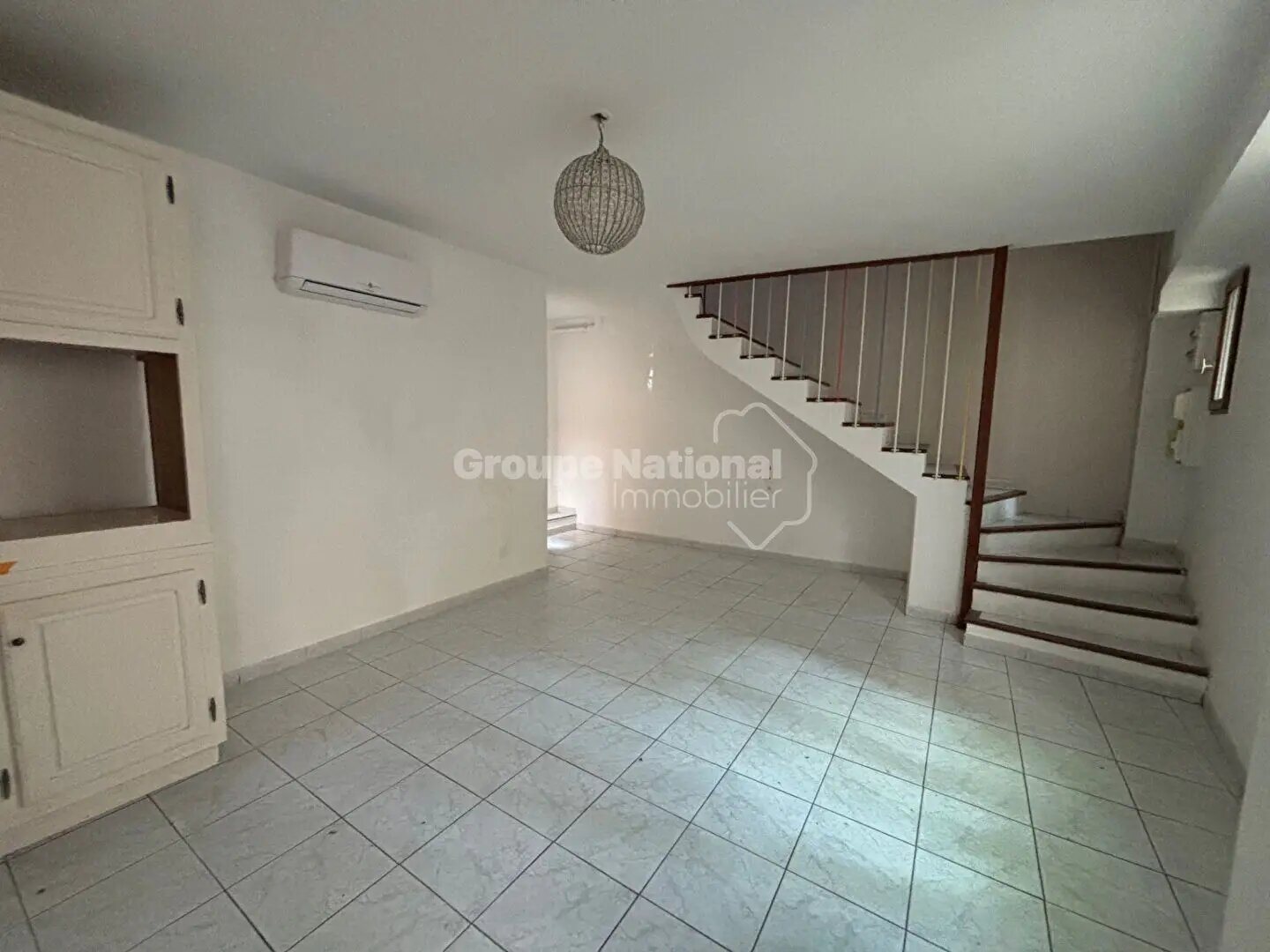 Appartement à louer, 56m², Monteux