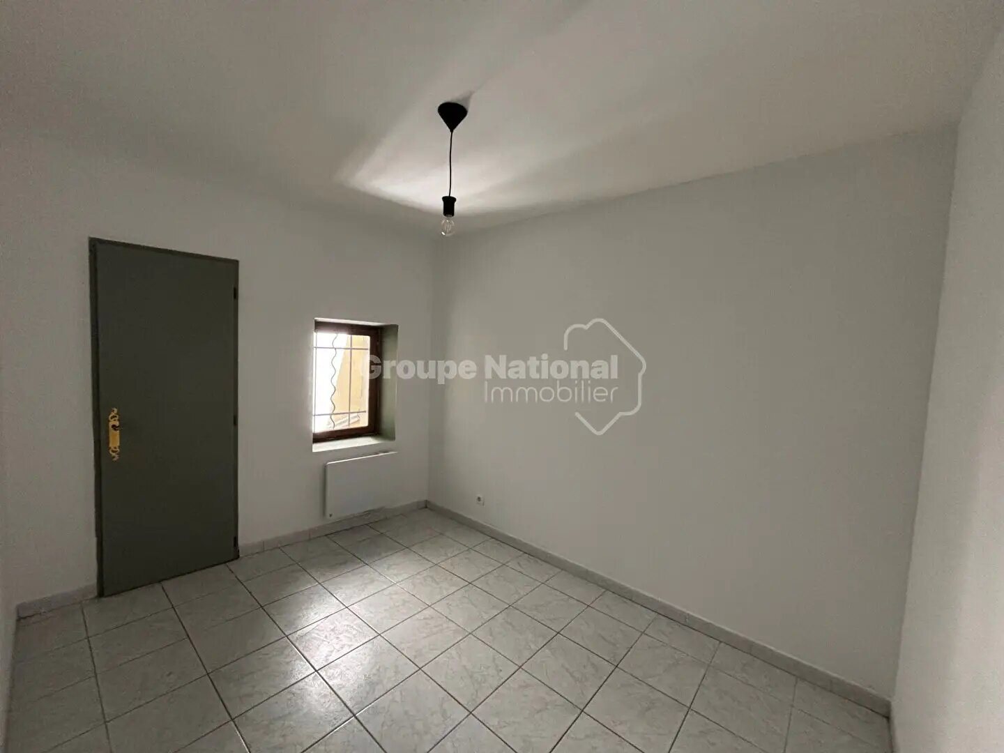 Appartement à louer, 56m², Monteux