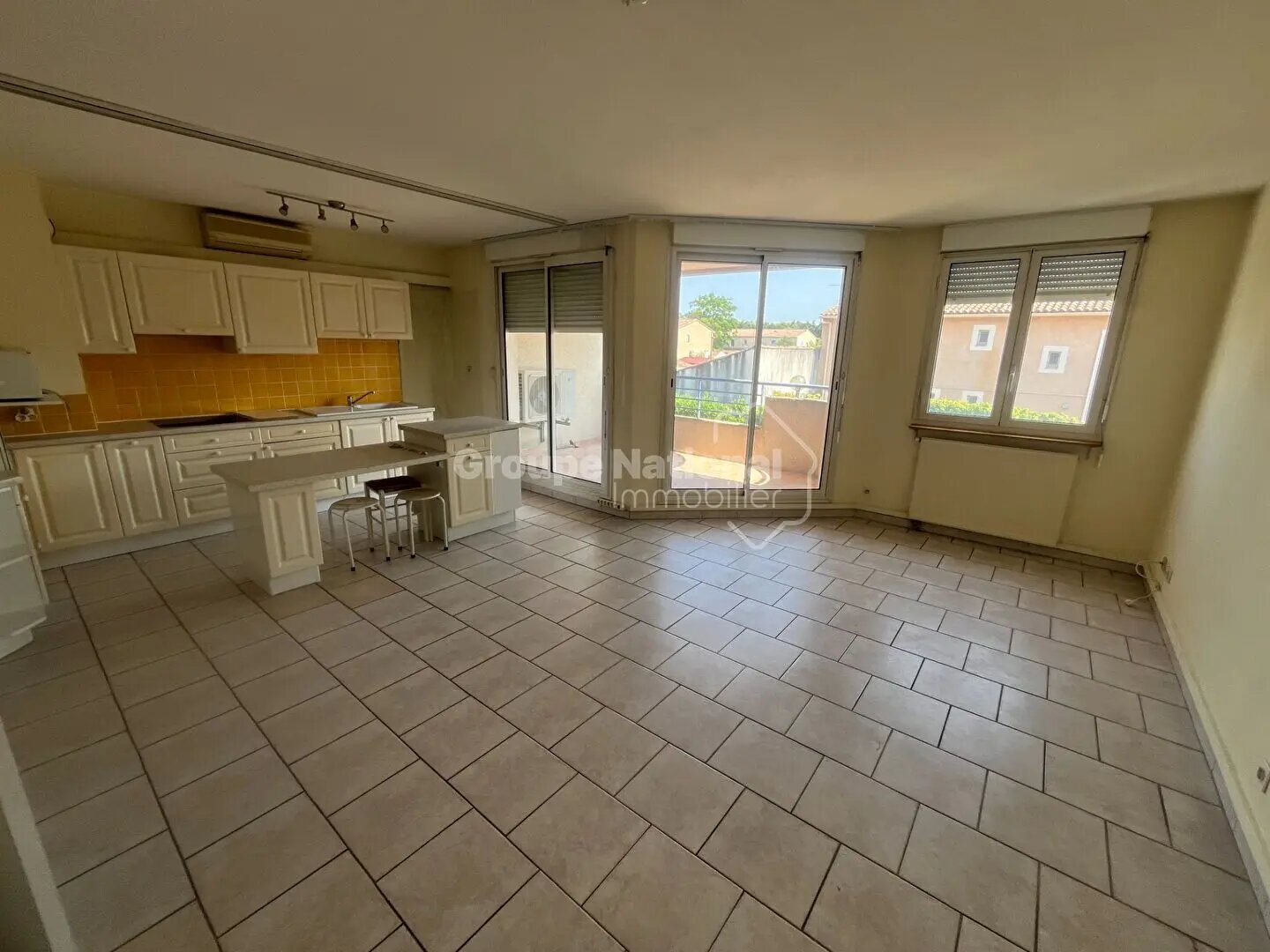 Appartement à louer, 68m², Monteux