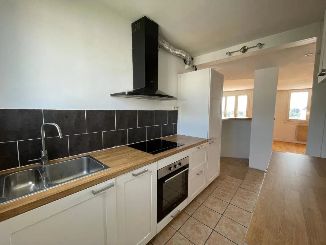 Appartement à louer, 68m², Saint-Jean-de-la-Ruelle