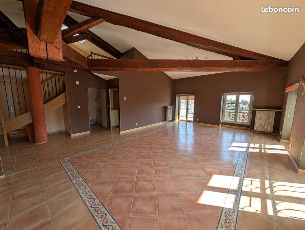 Appartement à louer, 114m², Saint-Péray
