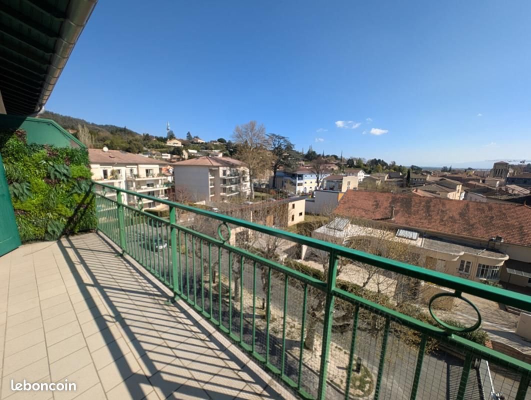 Appartement à louer, 114m², Saint-Péray