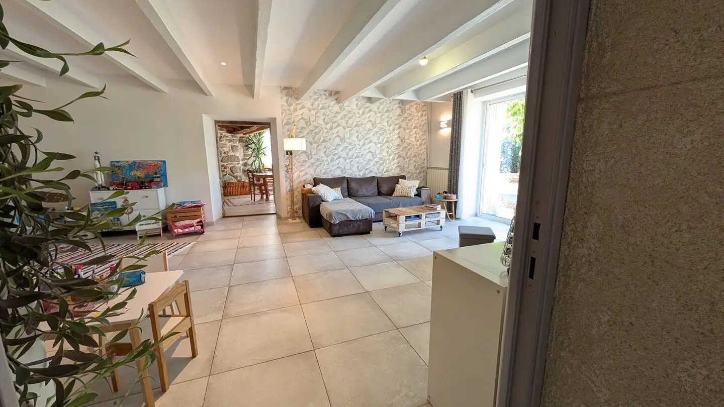Maison à vendre, 177m², Cornas