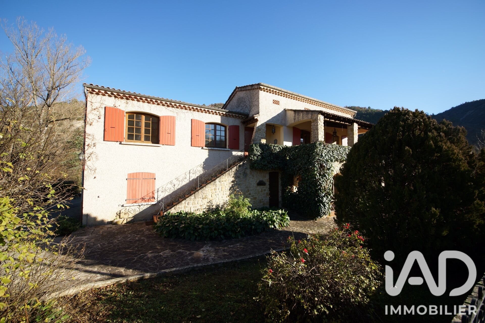 Maison à vendre, 235m², Saint-Ferréol-Trente-Pas