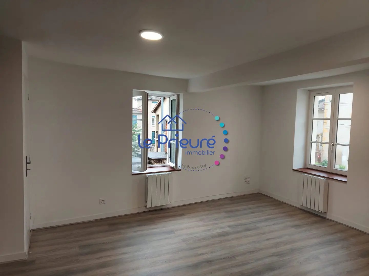 Appartement à louer, 66m², Charlieu