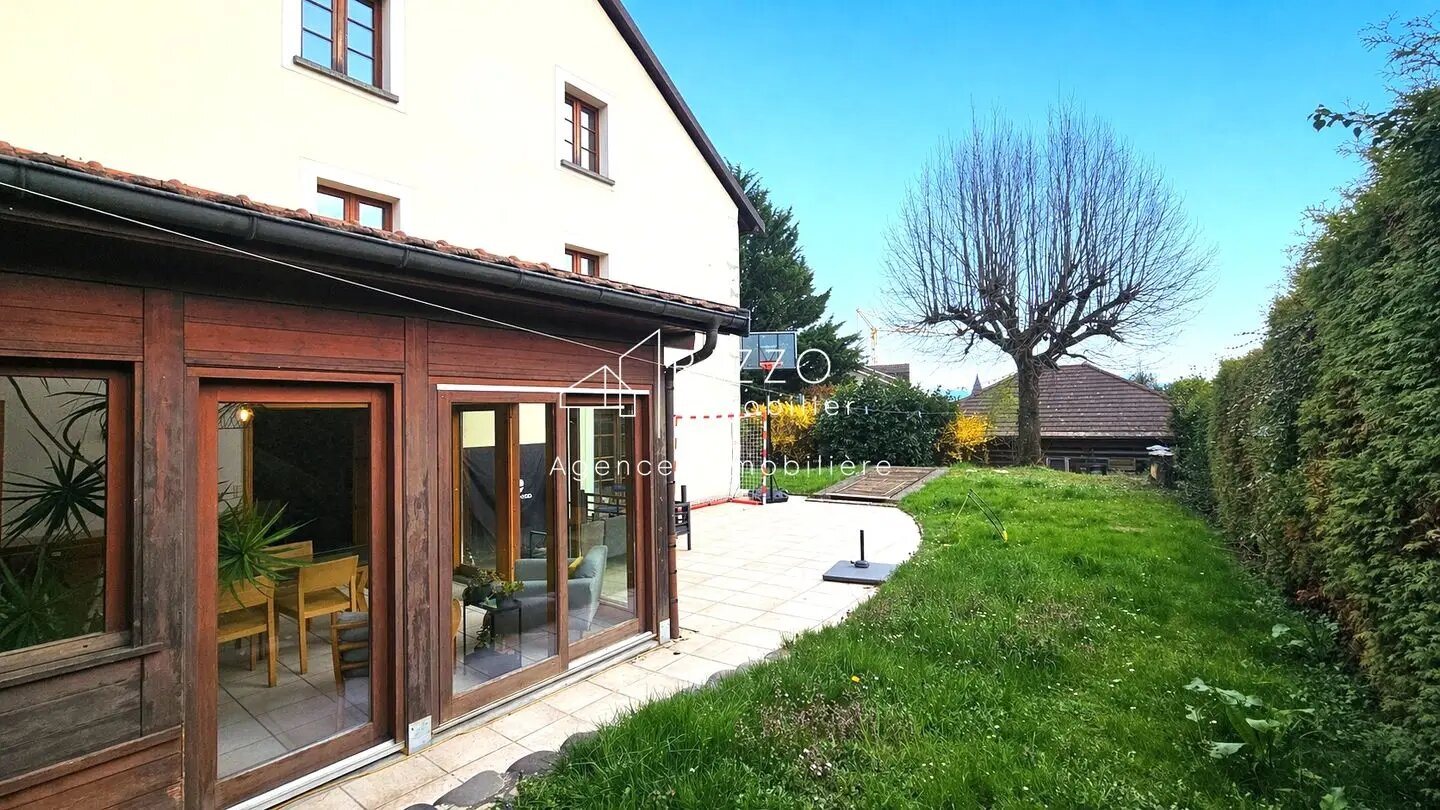Maison à vendre, 220m², Prévessin-Moëns