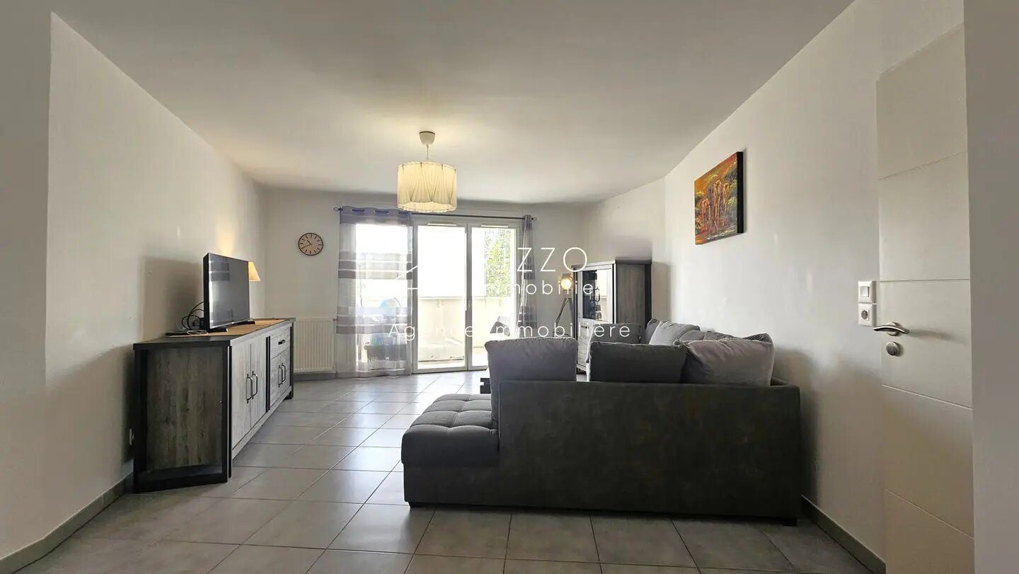 Appartement à vendre, 71m², Saint-Genis-Pouilly