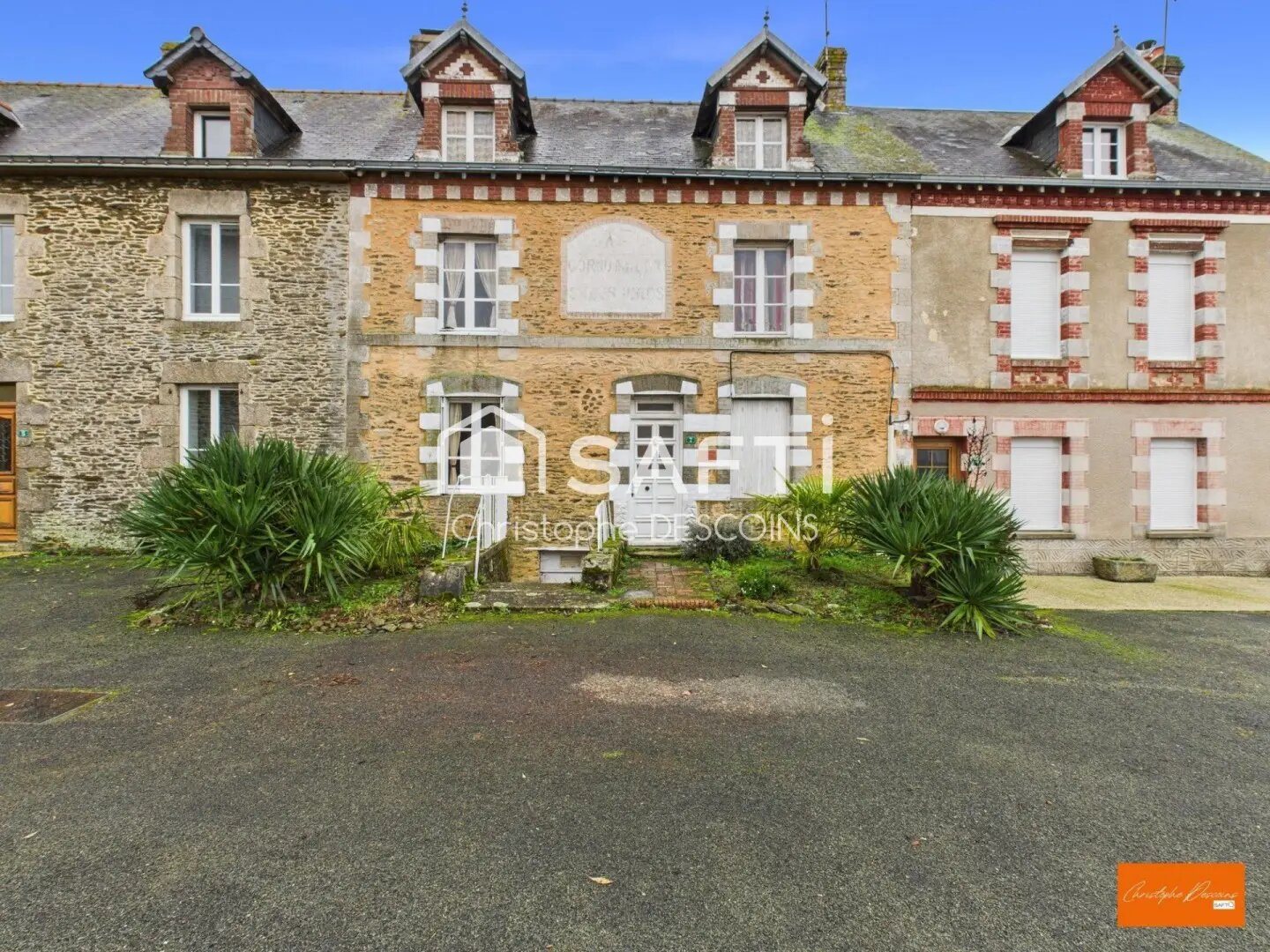 Maison à vendre, 150m², Saint-Aignan-de-Couptrain