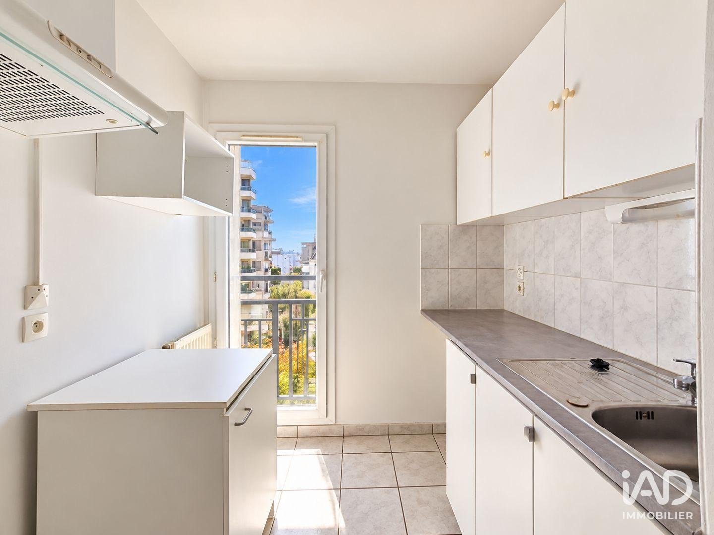 Appartement à vendre, 62m², Courbevoie