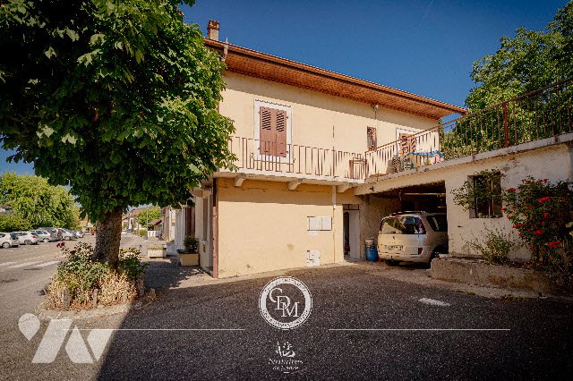 Maison à vendre, 244m², Frangy