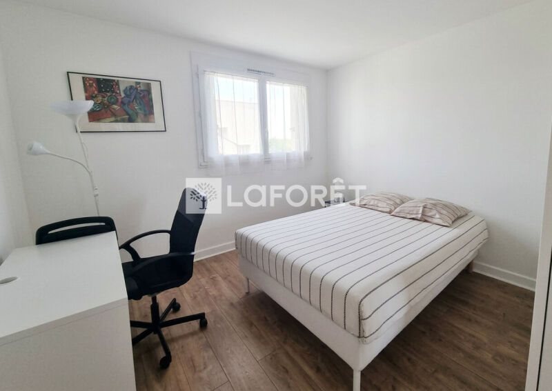 Appartement à louer, 66m², Cergy