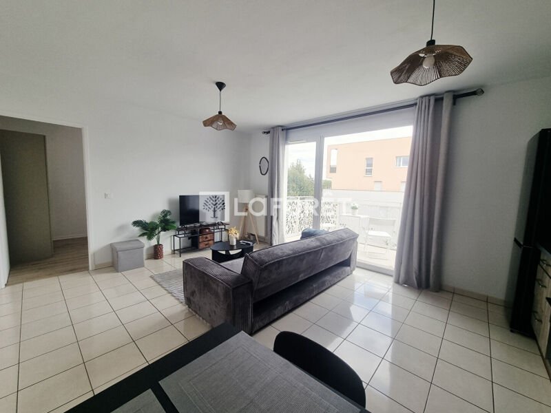 Appartement à louer, 43m², Cergy