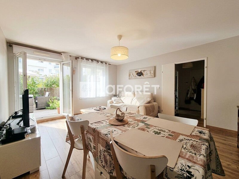 Appartement à vendre, 65m², Saint-Ouen-l'Aumône