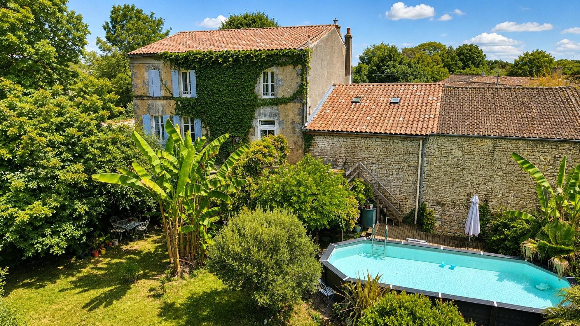 Maison à vendre, 192m², Taillebourg