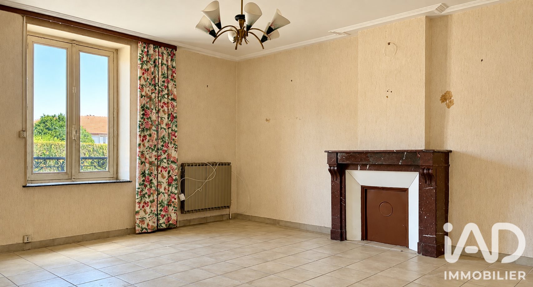 Maison à vendre, 250m², Chambley-Bussières