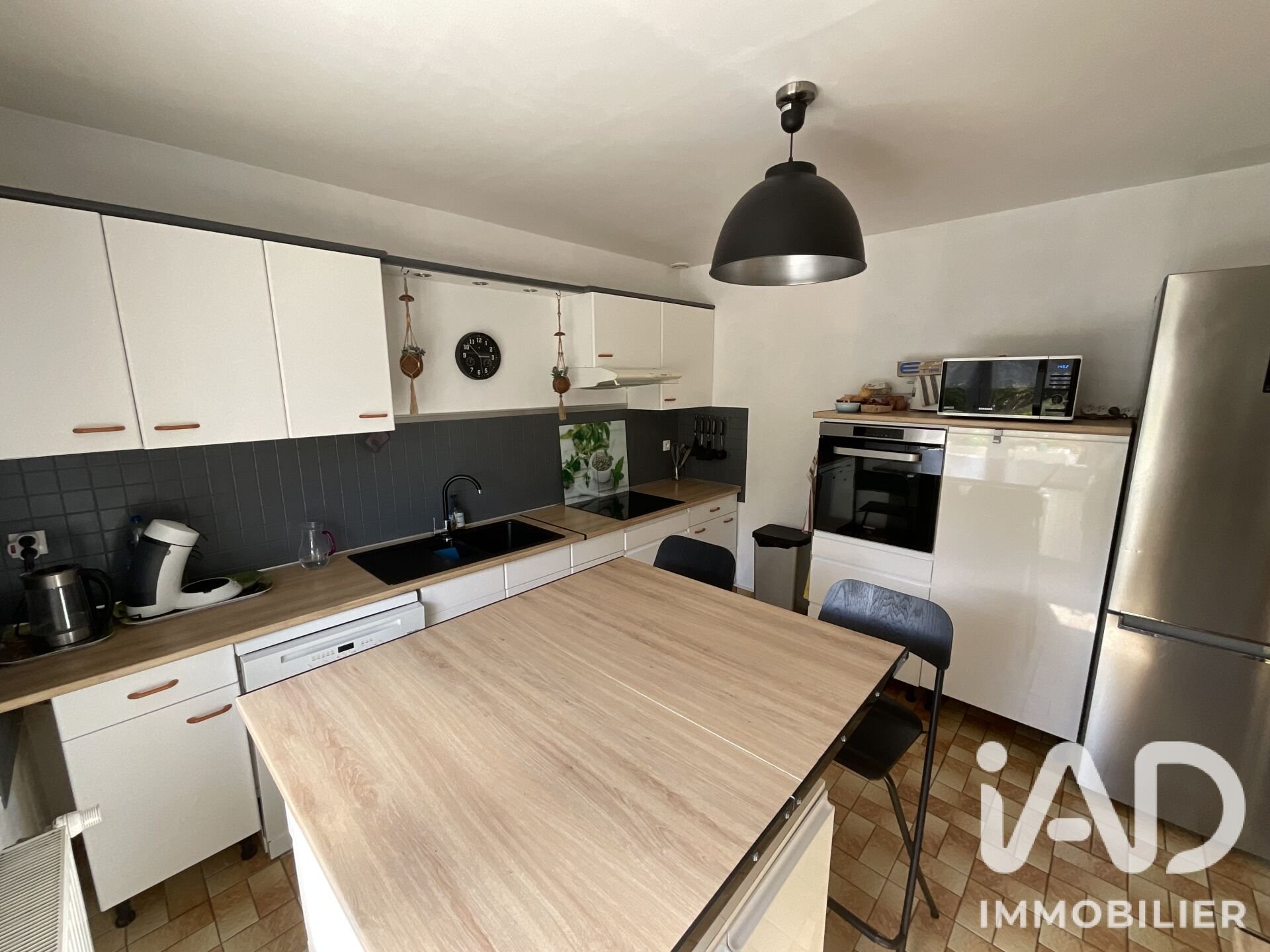 Maison à vendre, 129m², Trélévern