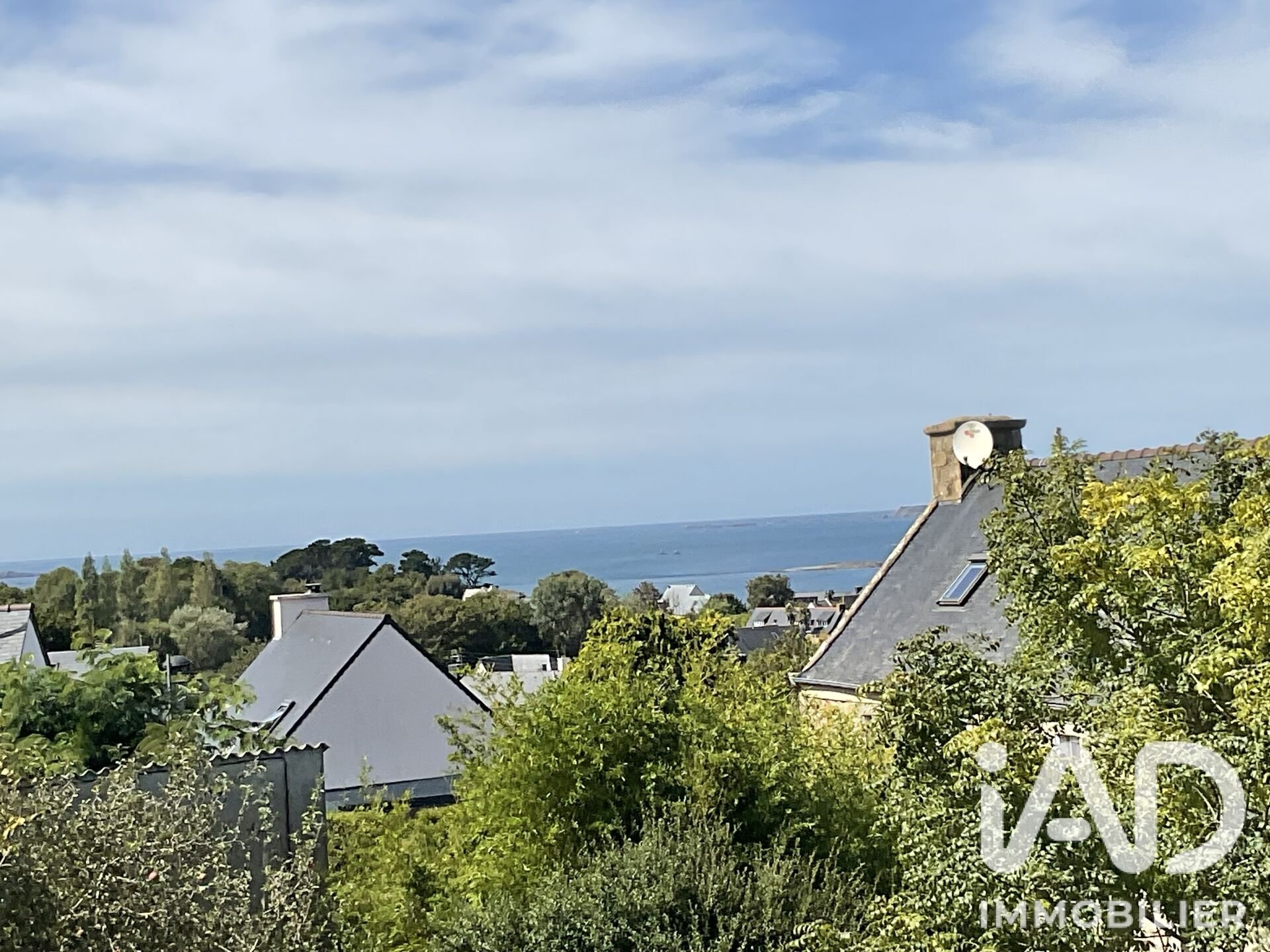 Maison à vendre, 129m², Trélévern