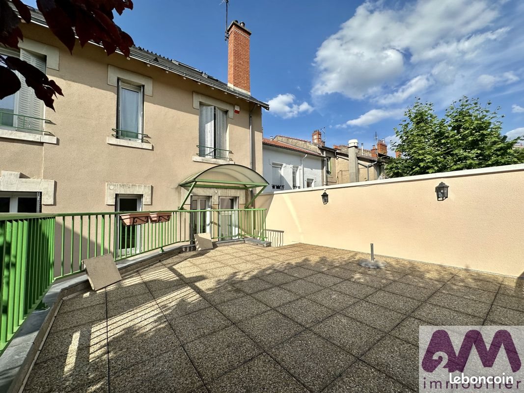 Appartement à louer, 148m², Clermont-Ferrand