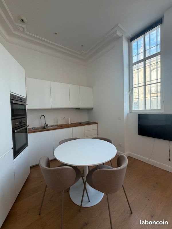 Appartement à louer, 38m², Bordeaux