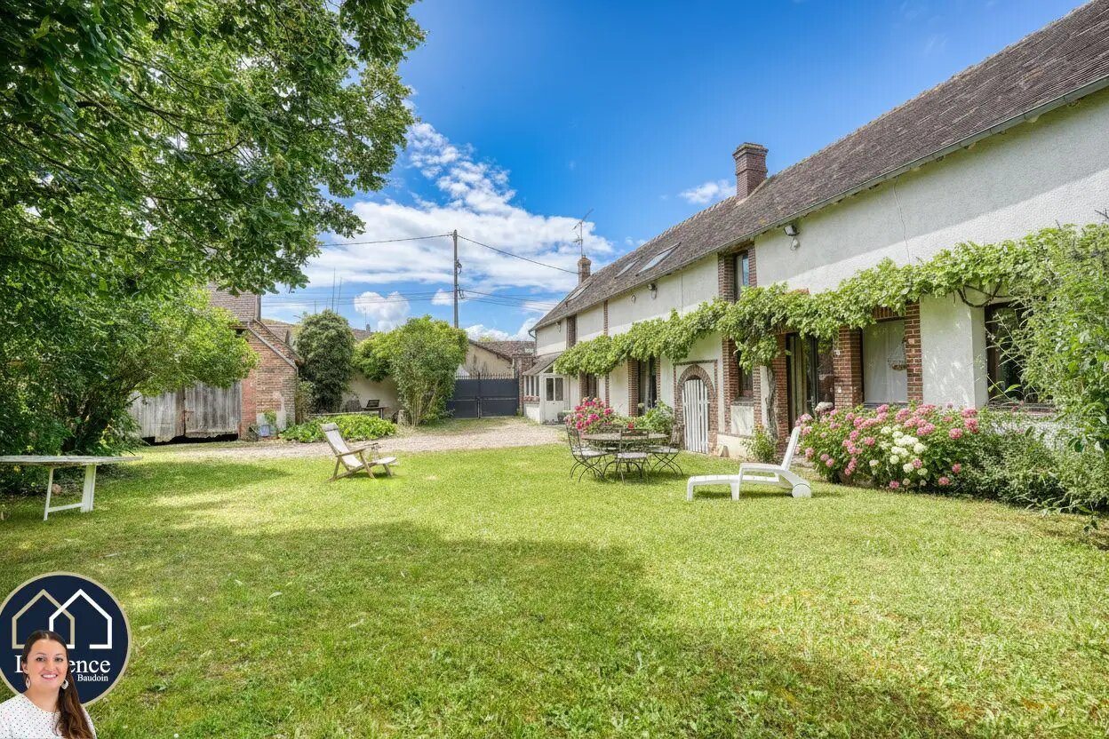 Maison à vendre, 201m², Charpont