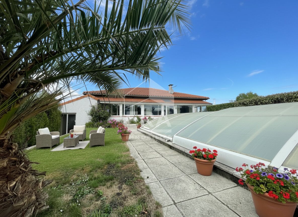 Maison à vendre, 115m², Aurensan