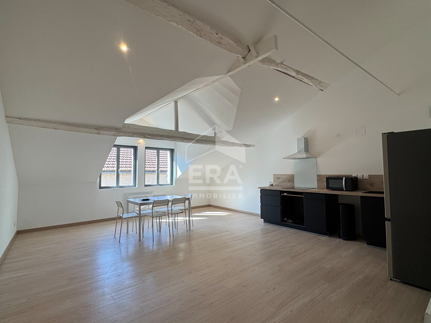 Appartement à louer, 101m², Vic-en-Bigorre