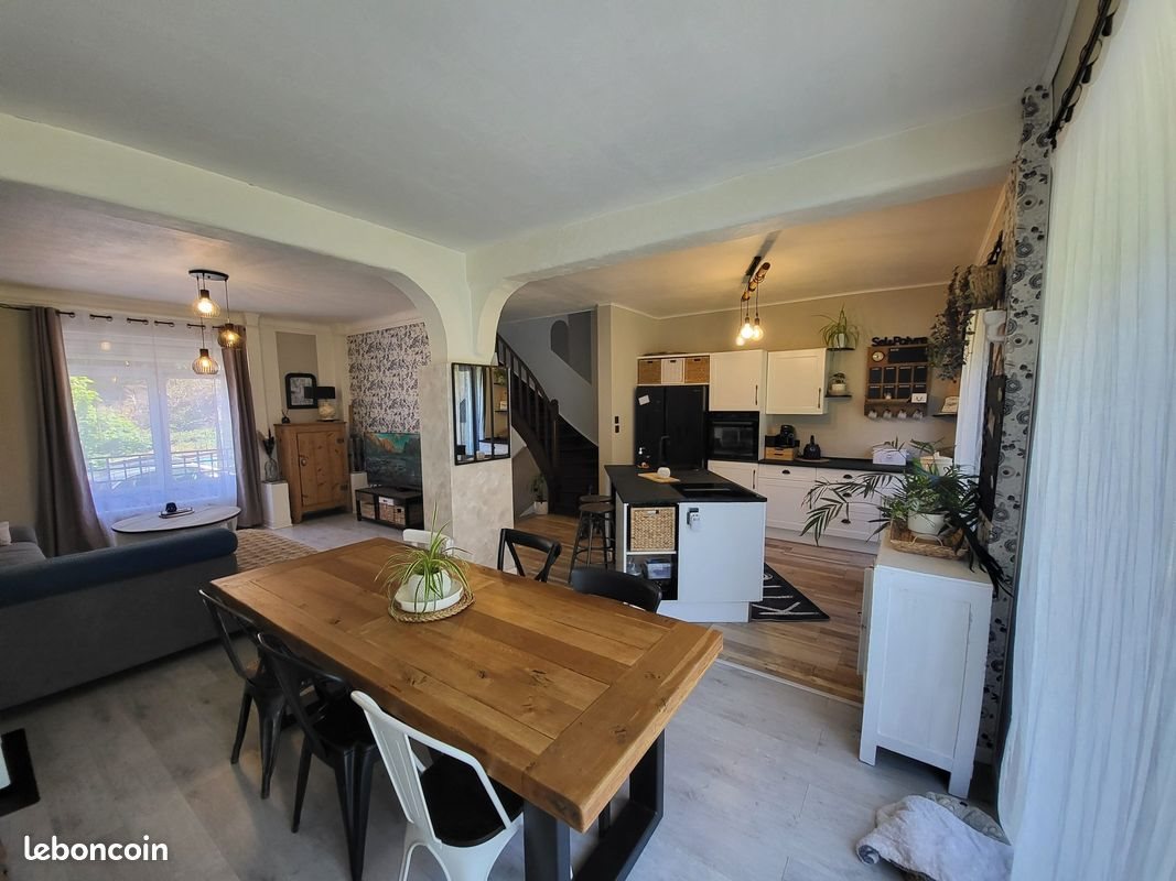 Maison à vendre, 159m², Longuyon