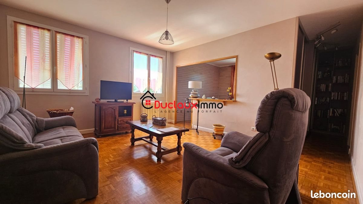 Appartement à vendre, 65m², Aurillac