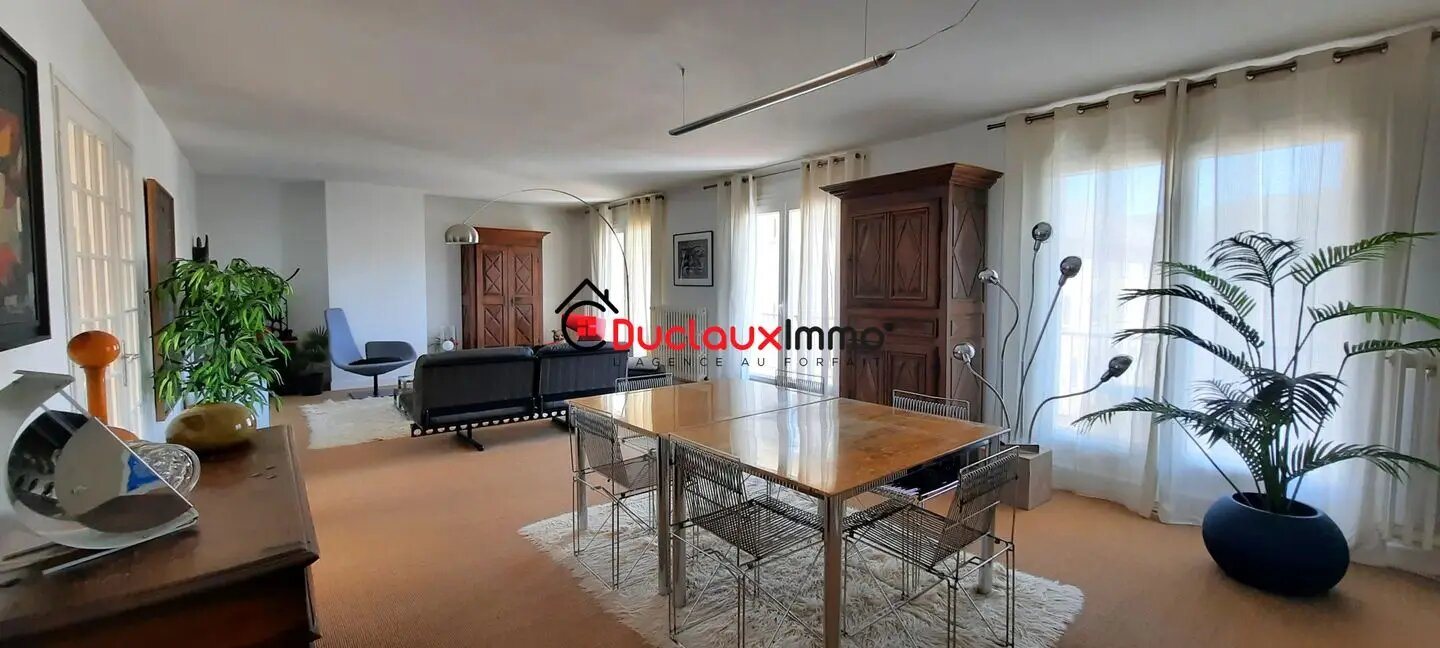 Appartement à vendre, 164m², Aurillac