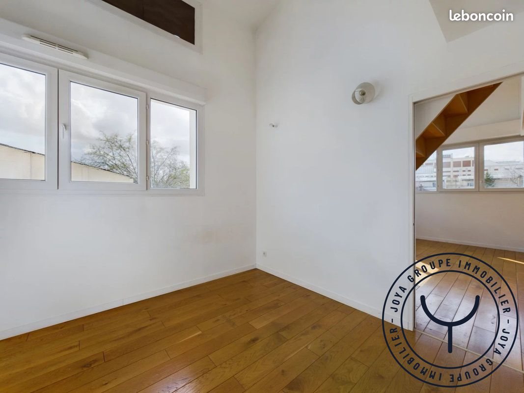 Appartement à louer, 91m², Saint-Julien-les-Villas