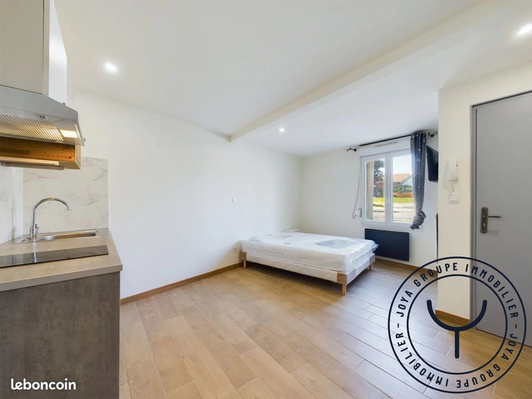 Appartement à louer, 22m², Troyes