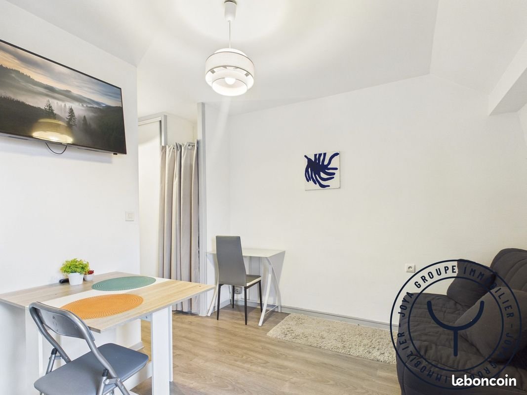 Appartement à louer, 17m², Sainte-Savine
