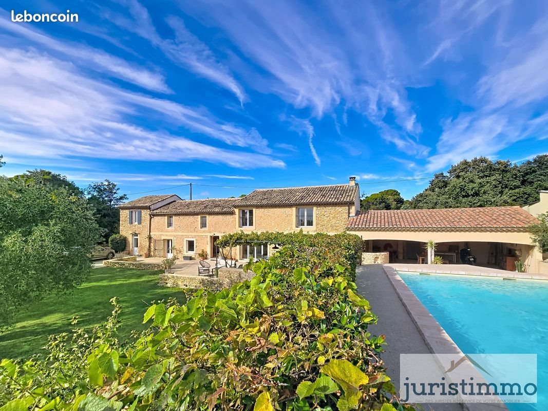 Maison à vendre, 270m², Uchaux