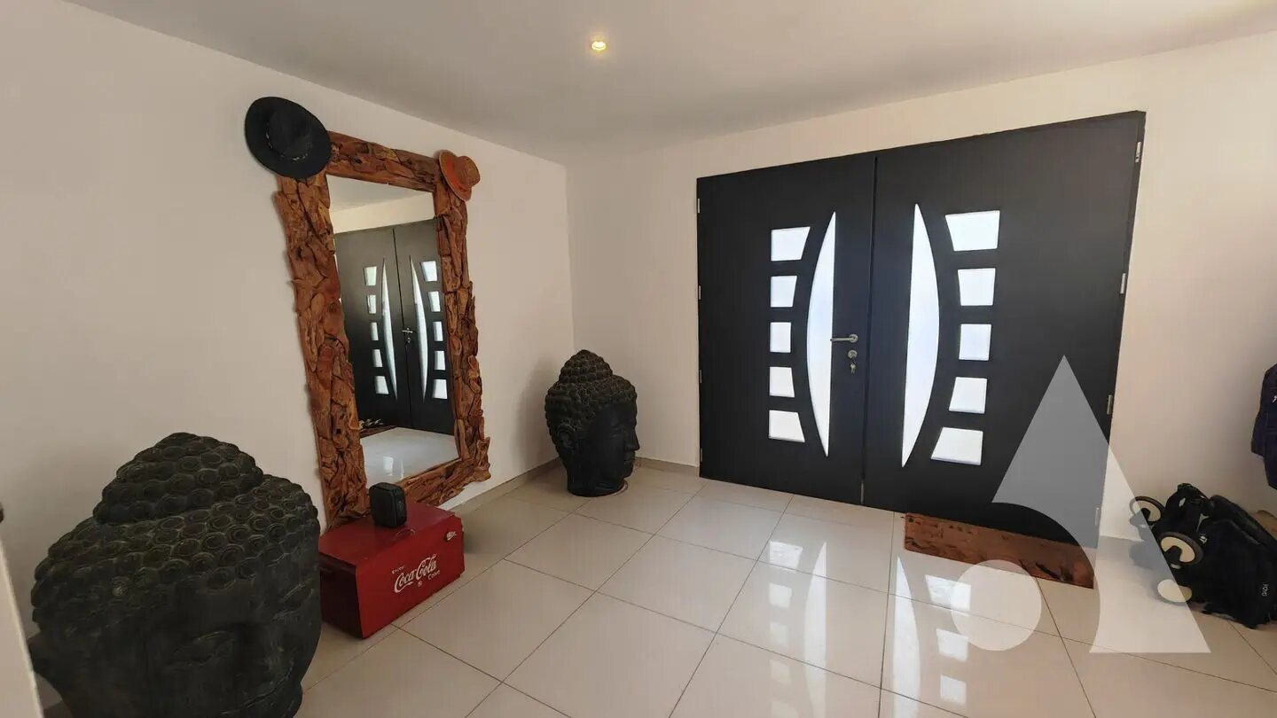Maison à vendre, 165m², Fréjus