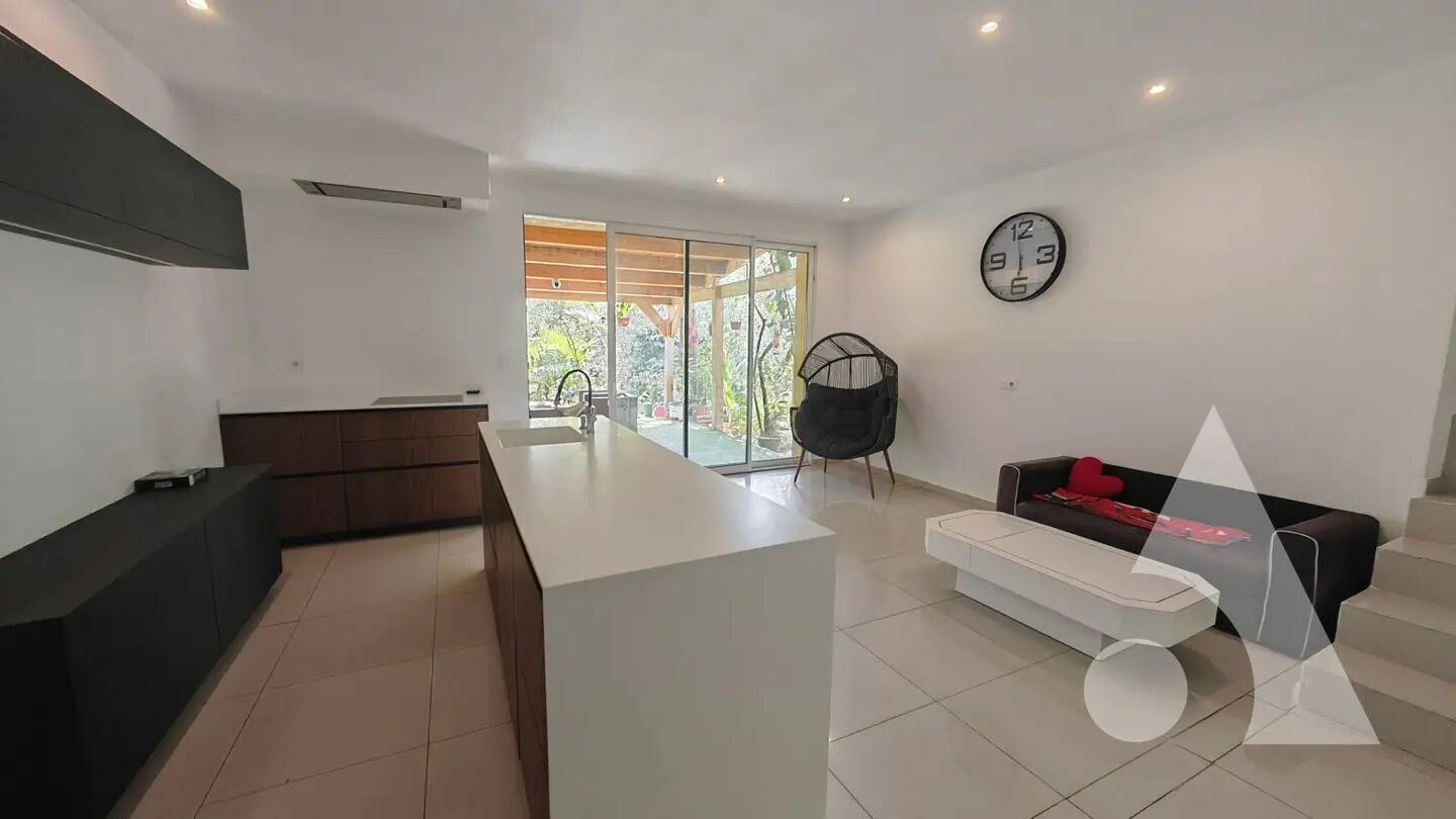 Maison à vendre, 122m², Fréjus