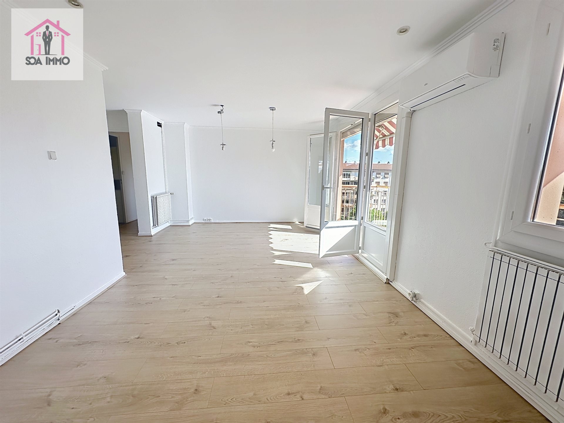 Appartement à vendre, 67m², Bron