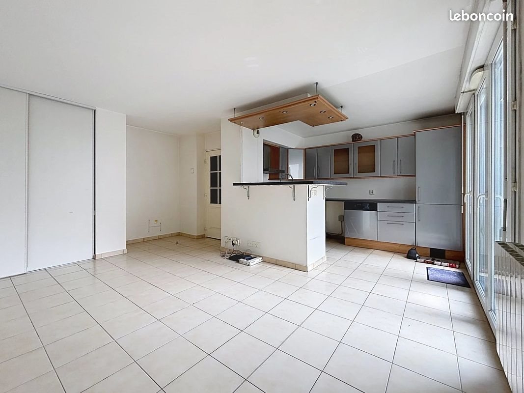 Appartement à vendre, 65m², Combs-la-Ville