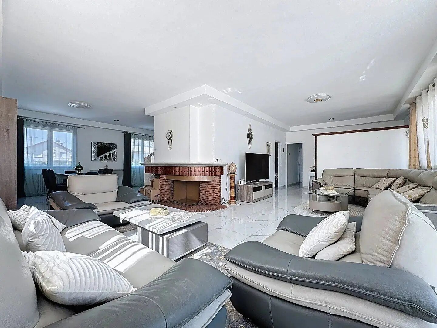 Maison à vendre, 220m², Villecresnes