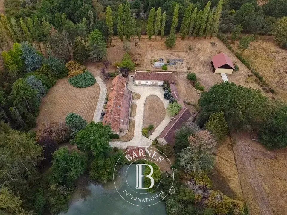 Maison à vendre, 346m², Saint-Viâtre