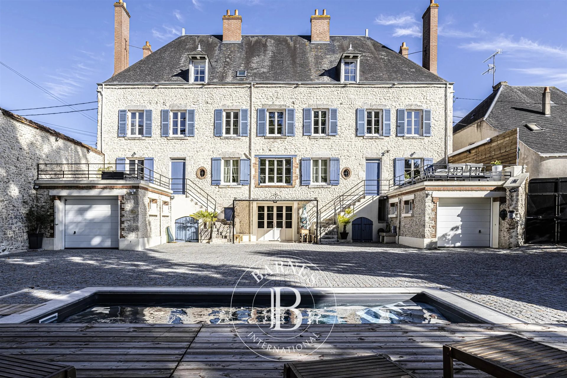 Maison à vendre, 605m², Saint-Ay