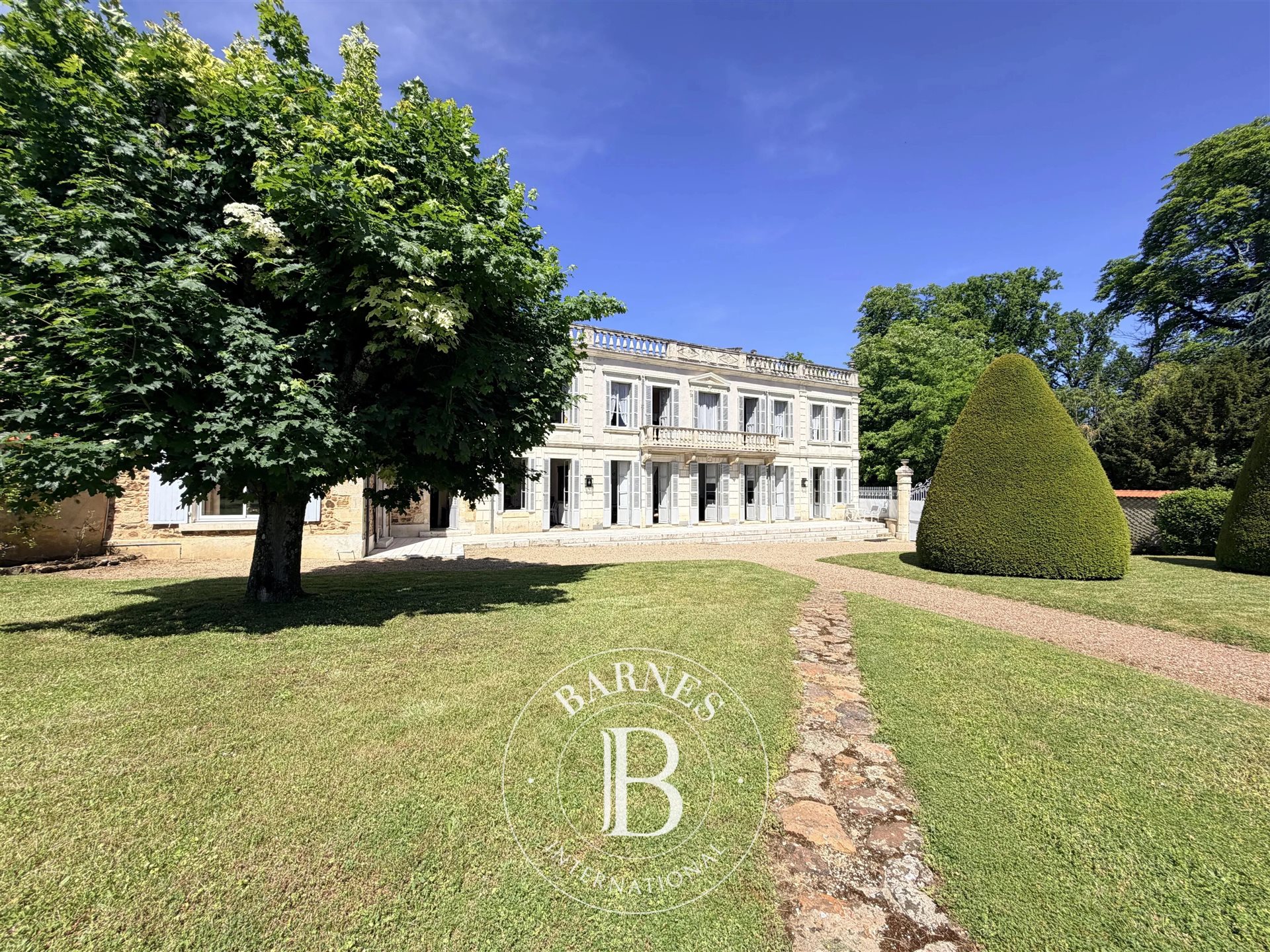 Maison à vendre, 410m², Graçay