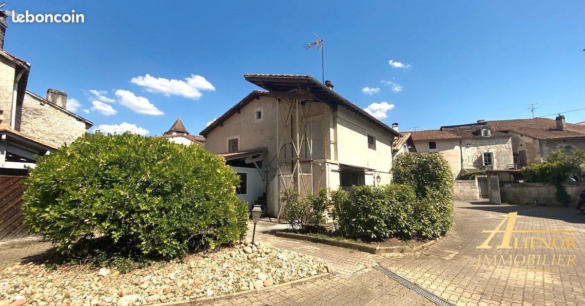 Maison à vendre, 360m², Brantôme en Périgord