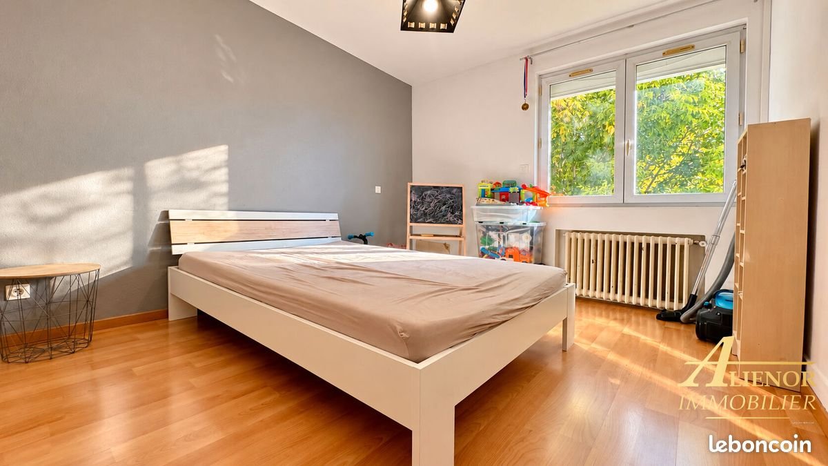 Appartement à vendre, 67m², Saint-Astier