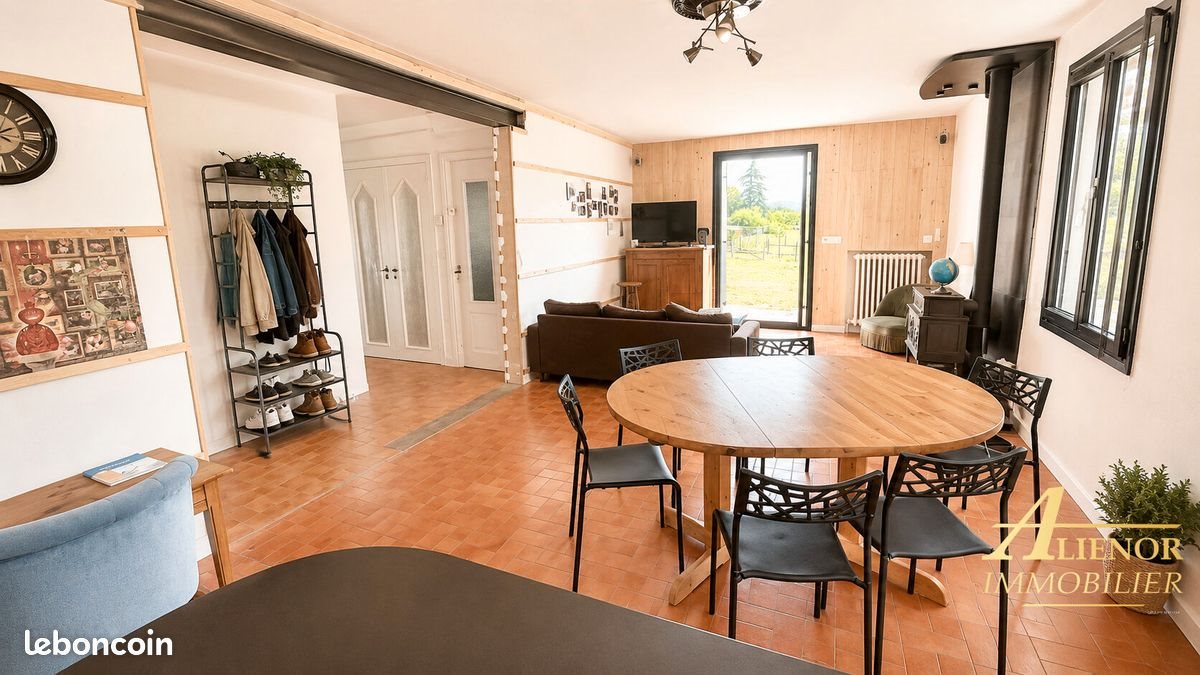 Maison à vendre, 100m², Bourdeilles
