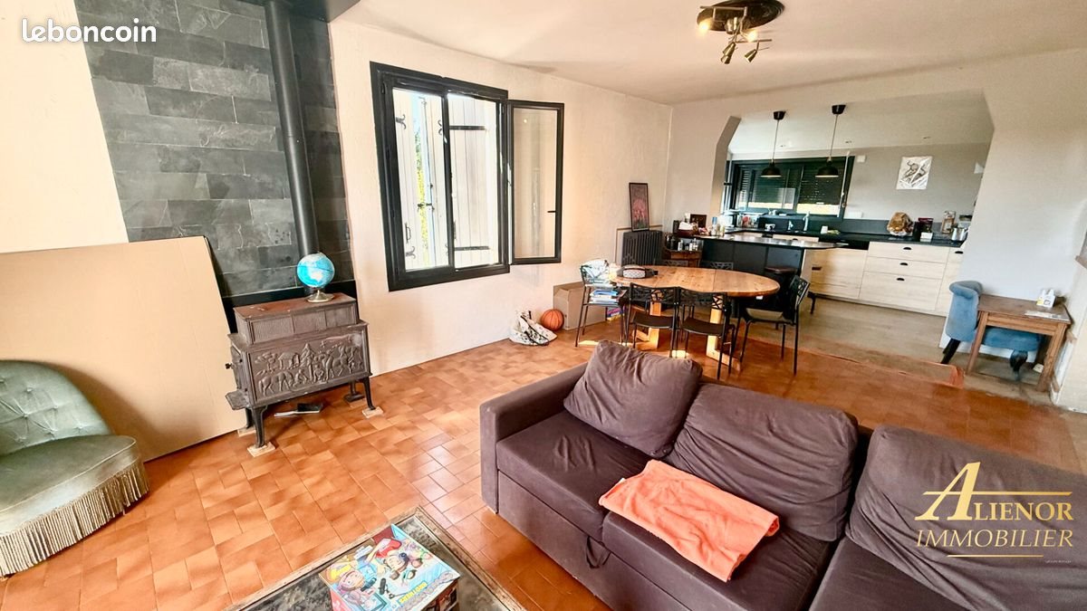 Maison à vendre, 100m², Bourdeilles